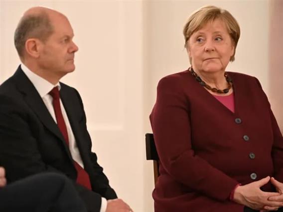 Германец сакал да ги убие Ангела Меркел и Олаф Шолц, ќе го судат за тероризам