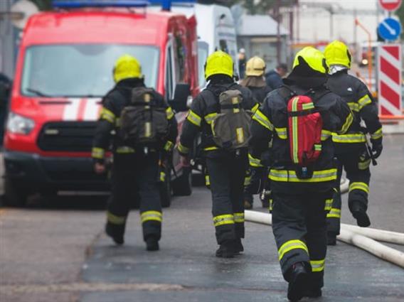 Пожар на факултет во Варшава, евакуирани над 200 луѓе 