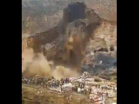 Видео: Во ДР Конго загинаа 32 луѓе во рудник за кобалт