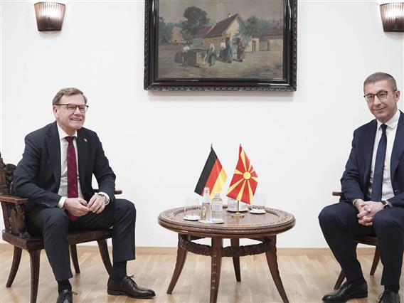 Вадефул по посетата на Скопје: Напредокот во односите со Бугарија е особено важен за успех во пристапниот процес 