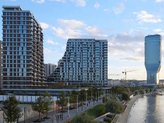 Астрономски цени на недвижности во Србија – речиси 10.000 евра за квадрат во „Београд на вода“, гаражно место достигнало 66.000 евра