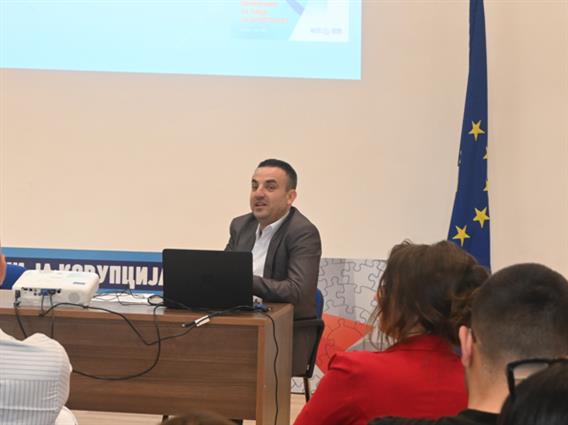 Адем Чучуљ едногласно предложен за претседател на ДКСК, пленарната седница за гласање на почетокот на декември