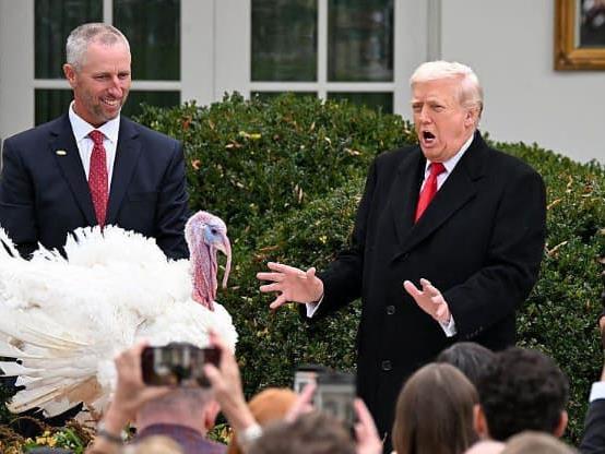 Трамп ги помилува мисирките Гобл и Водл (ВИДЕО)
