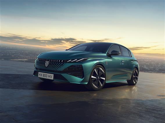  Новиот PEUGEOT 308 и PEUGEOT 308 SW: сериозни во врска со возењето