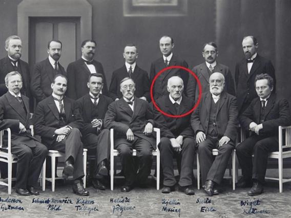 Сто триесет и пет години од првата докторска теза за засебноста на македонскиот јазик од Леонхард Мазинг