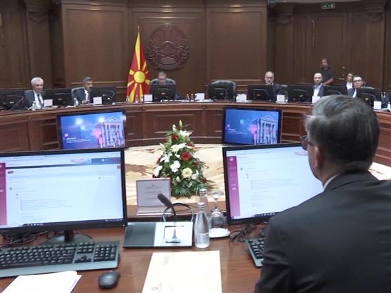 Дали Владата ќе претрпи подлабока реконструкција