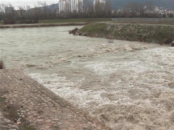 Жолт аларм: Ризик од излевање на реките во источниот дел