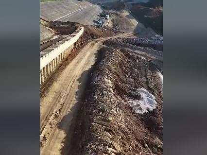 Николоски: Автопатот Гостивар - Букојчани го градиме интензивно, 17 километри се веќе пробиени