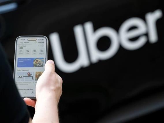 Жител на Берлин резервирал 1.150 возења со Убер за една година