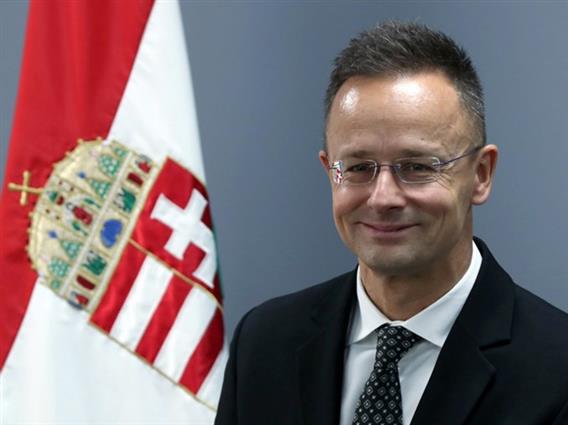 Сијарто: Кој уште се сомнева во здравиот разум во Брисел, нека ги види изјавите на првиот човек на НАТО