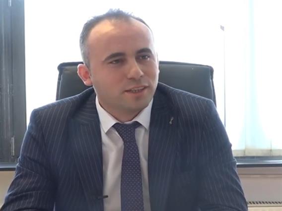 Уапсен е поранешниот државен правобранител Фехми Стафа за поткуп од неколку десетици илјади евра