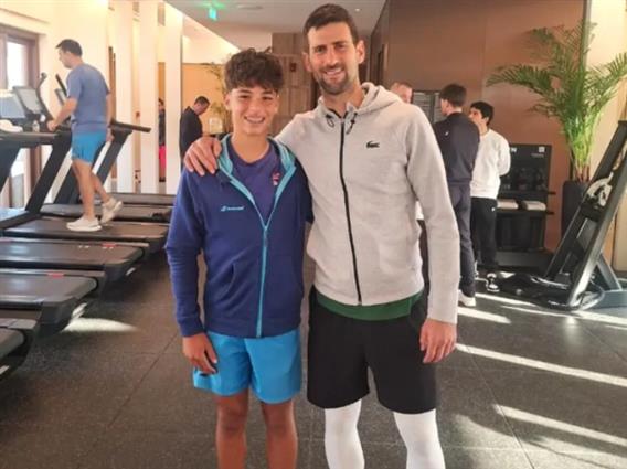 Ѓоковиќ тренираше со европскиот шампион до 14 години