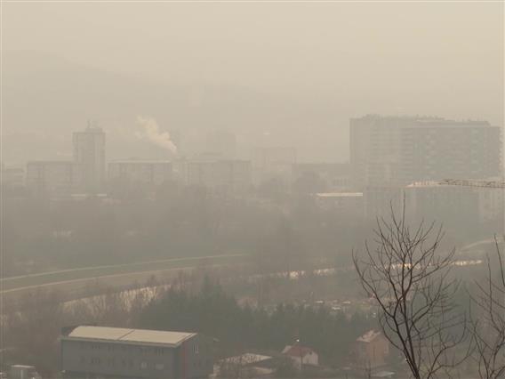 Скопје и денеска со енормно аерозагадување