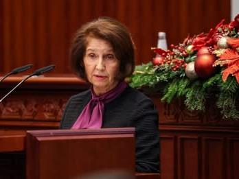 Сиљановска Давкова: Потребни се јасни гаранции од ЕУ и од Бугарија