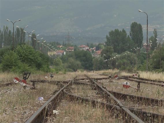 Потпишан договорот за заем со ЕБОР вреден 20,9 милиони евра - ќе се набавуваат електрични локомотиви 