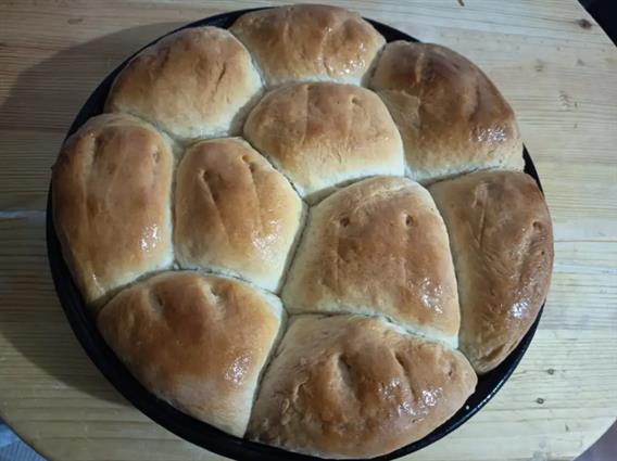 Лепче со паричка на Бадник или на Василица