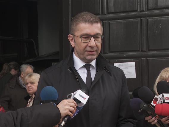 Мицкоски: Годишна инфлација околу четири проценти, силни контроли во супермаркетите