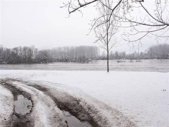 Леден бран парализираше  делови од Европа и Балканот