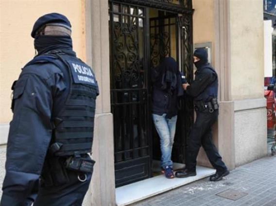 Во Шпанија се уапсени 34 членови на криминалната група „Црна секира“