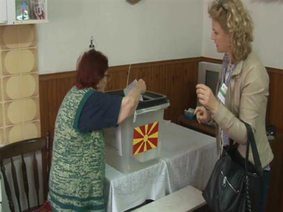 ДИК:  Гласањето се одвиваше непречено и без никакви проблеми и недоследности