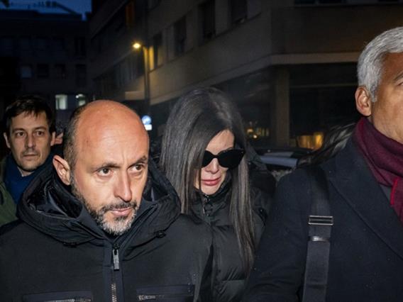 Газдата на барот во Кран-Монтана, каде што во пожар загинаа 40 млади: Вратата беше заклучена одвнатре