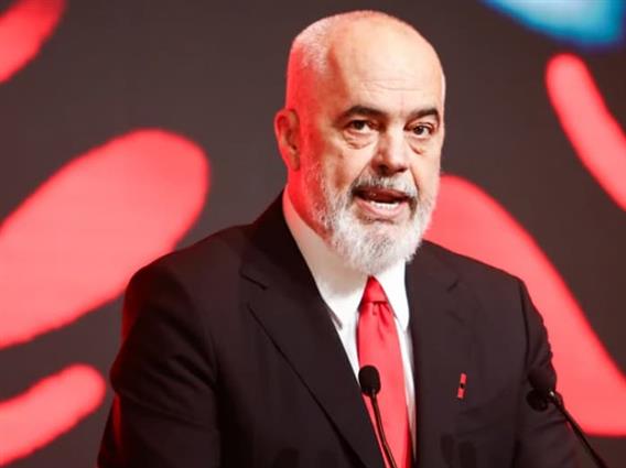 Еди Рама повторно ги исмеа Грција и Црна Гора (ВИДЕО)