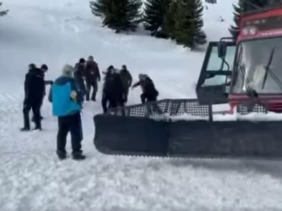 Инцидент на Попова Шапка- возачи на „диви“ ратраци им го загрозиле животот на работници во Националниот парк  