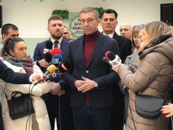Мицкоски: Прво ќе ја завршиме домашната задача со реформите, потоа останува на ЕУ дали ќе продолжи да го билатерализира процесот
