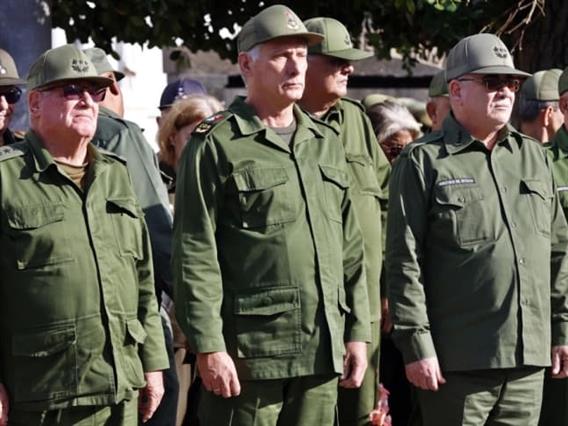 Кубанскиот претседател повикува на воена подготвеност на островот поради американските закани