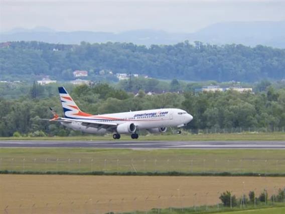 Девојка починала во авион за време на лет кон Прага, ја забележале по слетувањето