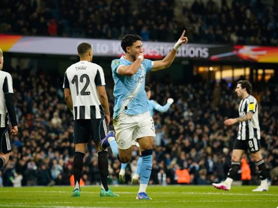 Манчестер сити го победи Њукасл и ќе игра против Арсенал во финалето на Лига купот