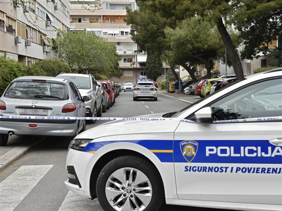 Тројца Албанци со британско државјанство групно силуваа жена во Сплит, објавени им се имињата 