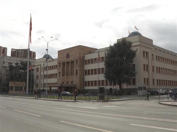 Пратенички прашања на опозицијата