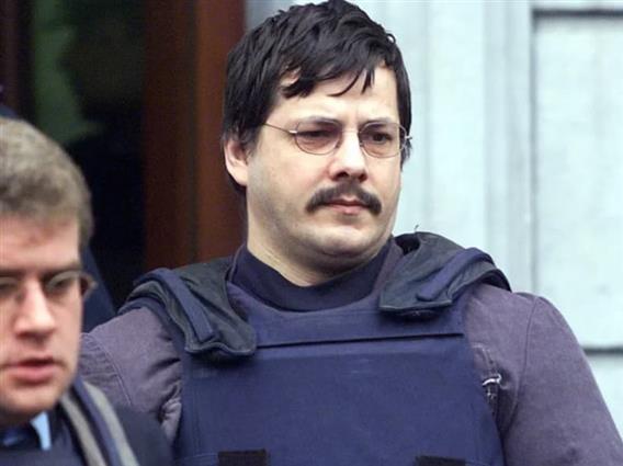 Во затворската ќелија на силувач и убиец се најдени 200 фотографии на голи деца, бил осуден на доживотна робија 