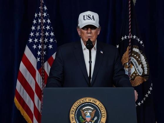 Трамп му порача на Иран да „се вразуми пред да биде предоцна“