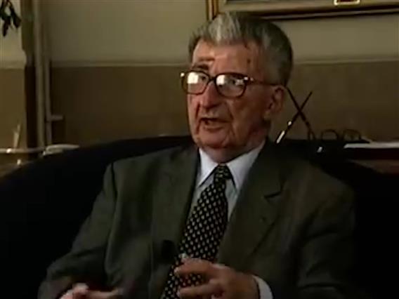 СДСМ и ВМРО-ДПМНЕ се скараа за тоа кој го сменил и кој не го вратил името Македонија