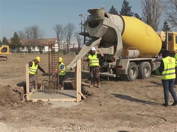 Поставен камен темелник на новиот кампус на Универзитетот „Мајка Тереза“ во Скопје