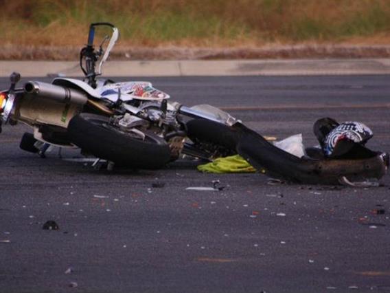 Загина 18-годишен мотоциклист во сообраќајна несреќа во скопски Чаир