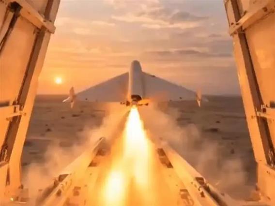 Телеграф: Велика Британија би можела да испрати илјадници дронови на Блискиот Исток