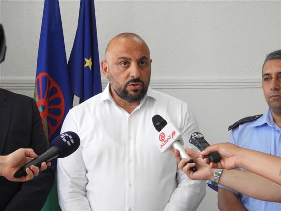 Запален автомобилот на градоначалникот на општина Шуто Оризари Курто Дудуш