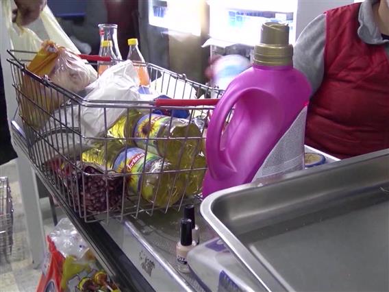 Како порастот на цените на горивата влијае врз цените на храната, што може да се очекува во најкус рок?