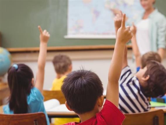 Учителка во основно училиште е уапсена- силувала дете во училница, хорор во Вашингтон 