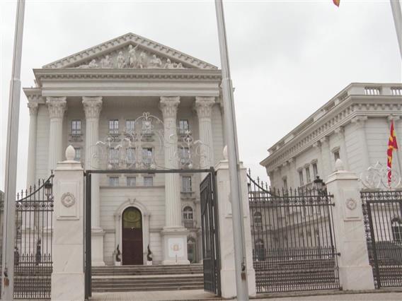 Владата утре на пладне ќе соопшти мерки за намалување на ценовниот шок од поскапувањето на горивата