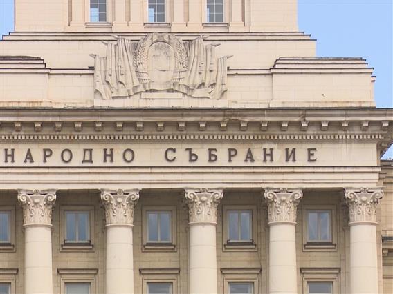 Бурни реакции во Софија по амандманите за извештајот на Вајц - потезите за премиерот Мицкоски не се изненадување