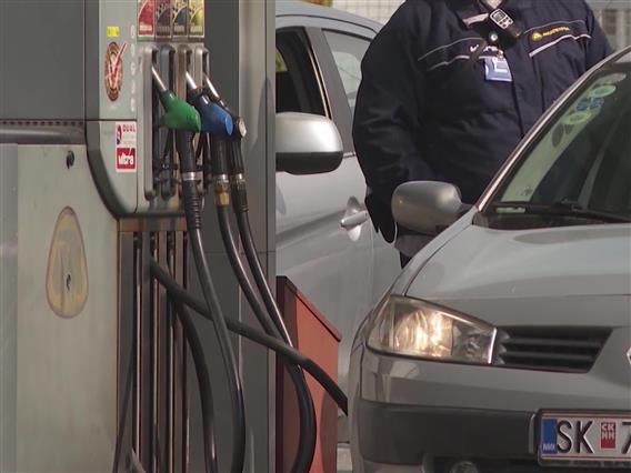 Филипче: Намалувањето на ДДВ-то не е доволно, потребни интервенции во цените 