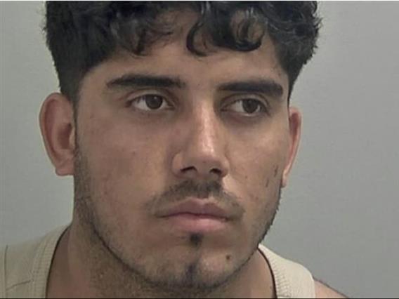 Авганистанец грабнал и силувал девојче во Англија- доби 15 години затвор 