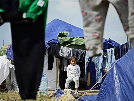 УНИЦЕФ: Поради израелските напади, протерани се 370.000 деца во Либан 