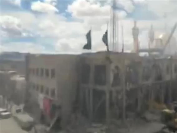 Иран: Нападнаа џамија и убија три лица (ВИДЕО)