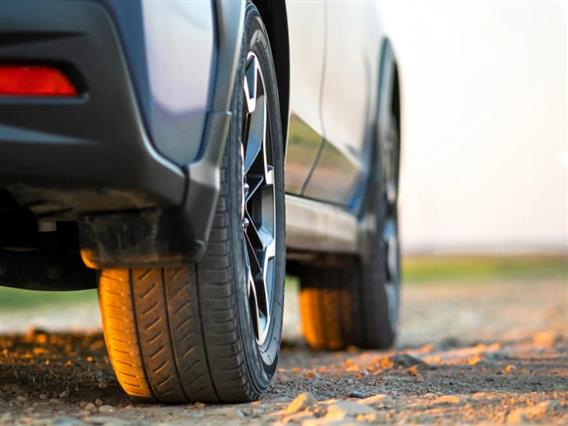 Дали новите гуми треба да се ставаат напред или назад?