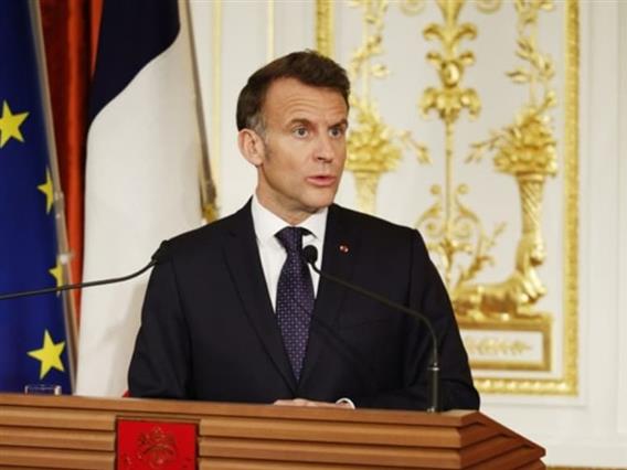 Макрон: Воена операција во Ормутскиот теснец би била нереална